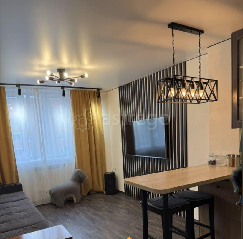 2-комн. квартира, 60 м2, 9/10 эт. Сосновоборск - изображение 1