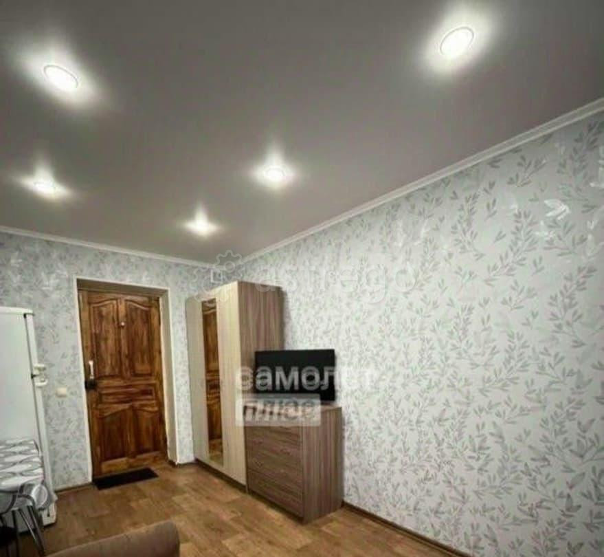 Комната, 11.9 м2, 5/9 эт. Октябрьский - изображение 3