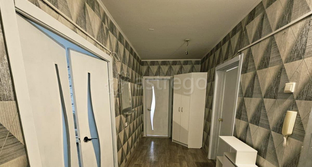 3-комн. квартира, 75 м2, 4/10 эт. Красноярск - изображение 3