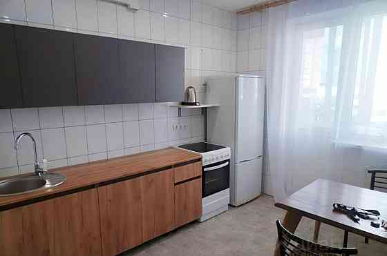 3-комн. квартира, 98 м2, 1/12 эт. Старый Оскол