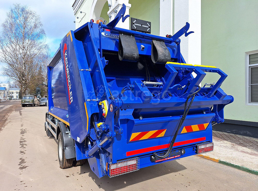 Мусоровоз KAT-10 на шасси Камаз 43082 Компас 12 (ТКМ-492) 10 м3, задняя загр. Краснодар - изображение 1
