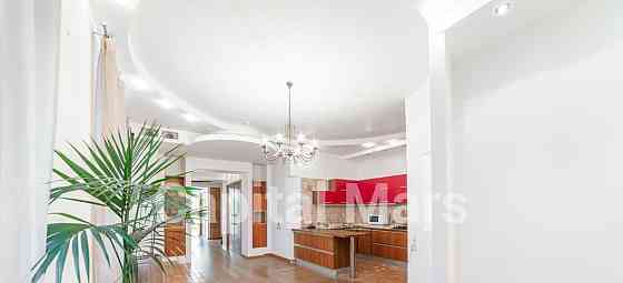 4-комн. квартира, 170 м2, 6/7 эт. Москва