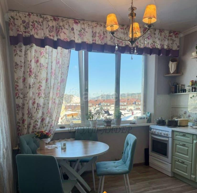 4-комн. квартира, 81.2 м2, 5/5 эт. Горно-Алтайск - изображение 5