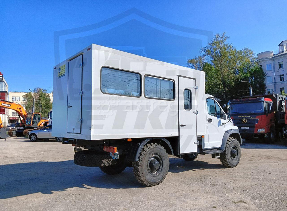 Вахтовый автобус 4х4 заниженный вход Москва - изображение 1