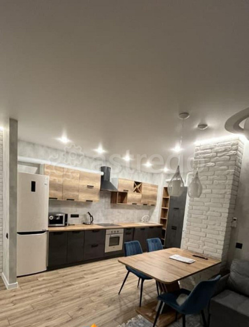 3-комн. квартира, 80 м2, 9/15 эт. Астрахань - изображение 1