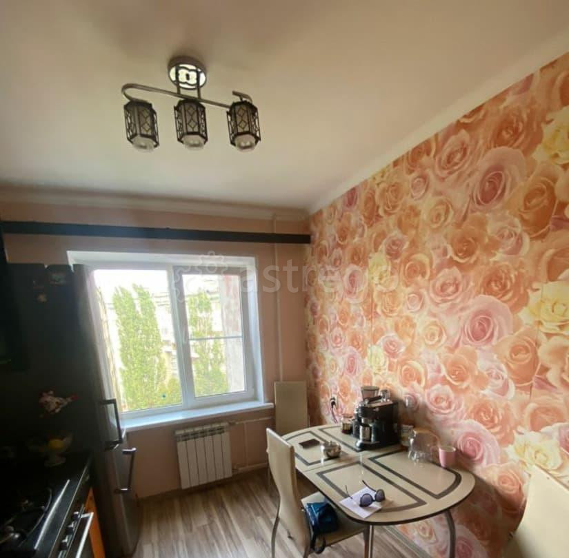 Комната, 70 м2, 8/9 эт. Белгород - изображение 1