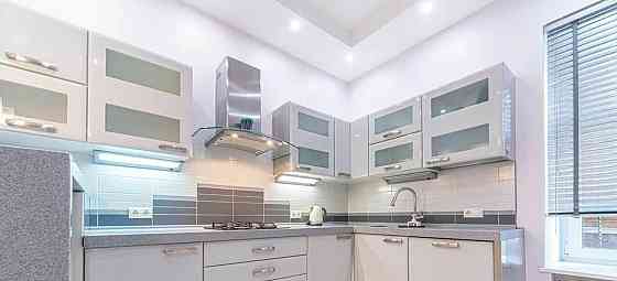 3-комн. квартира, 100 м2, 4/4 эт. Санкт-Петербург