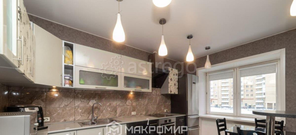 3-комн. квартира, 76.2 м2, 2/9 эт. Архангельск - изображение 1