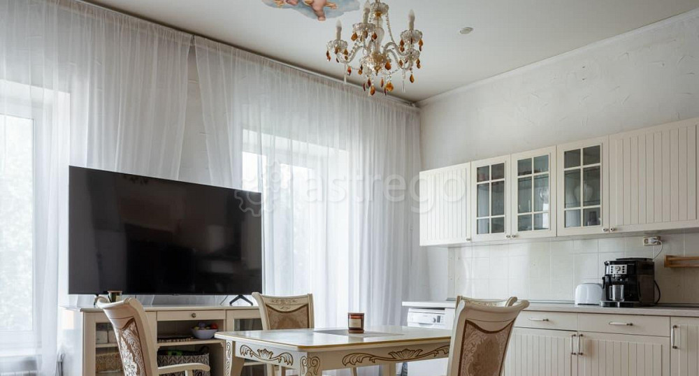 4-комн. квартира, 106 м2, 5/5 эт. Санкт-Петербург - изображение 2