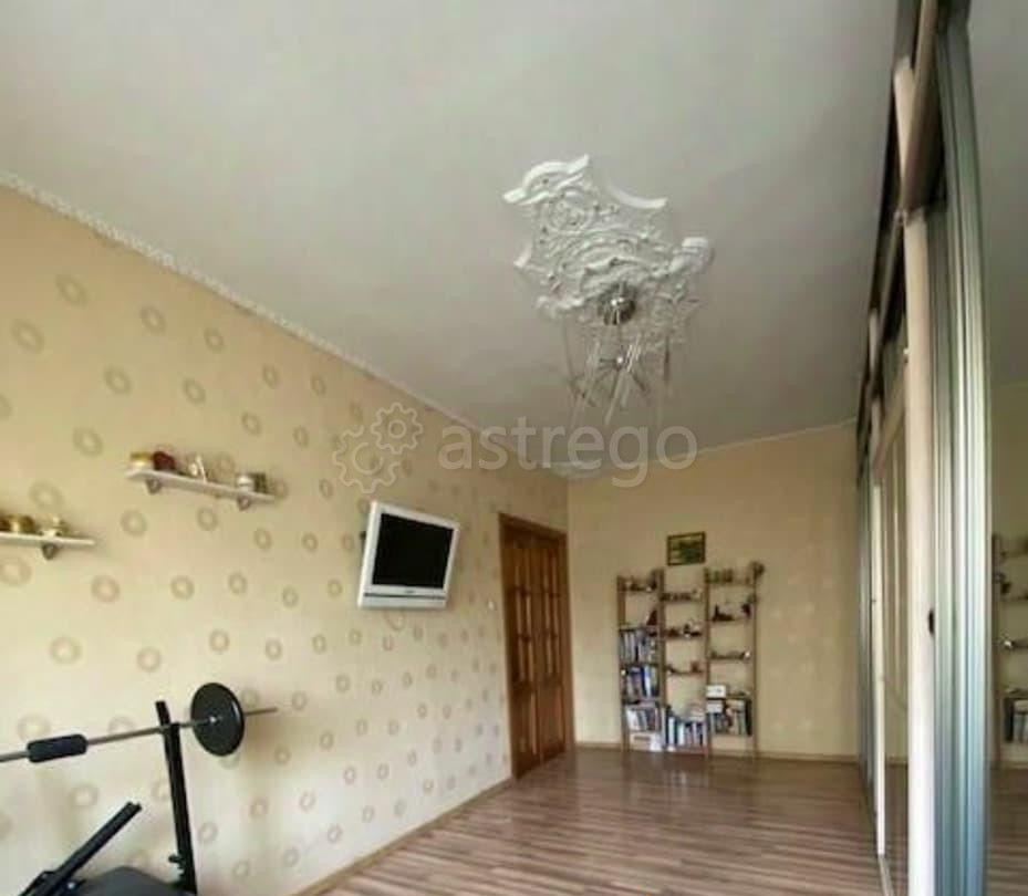4-комн. квартира, 104 м2, 2/5 эт. Санкт-Петербург - изображение 3
