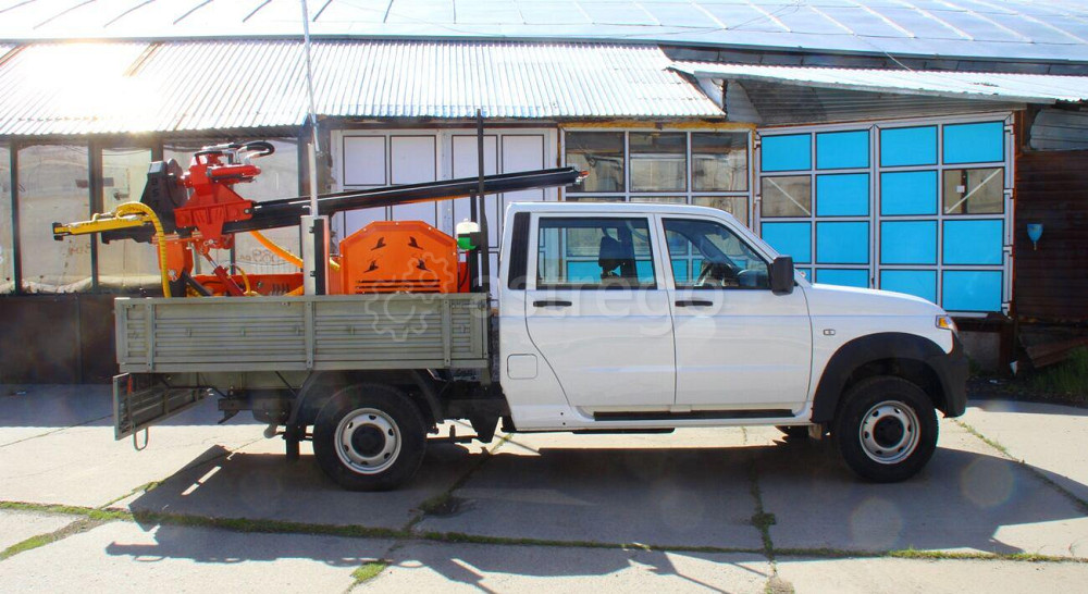 Буровая установка гидравлическая УН-80Л с РГ-2 УАЗ Тюмень - изображение 1