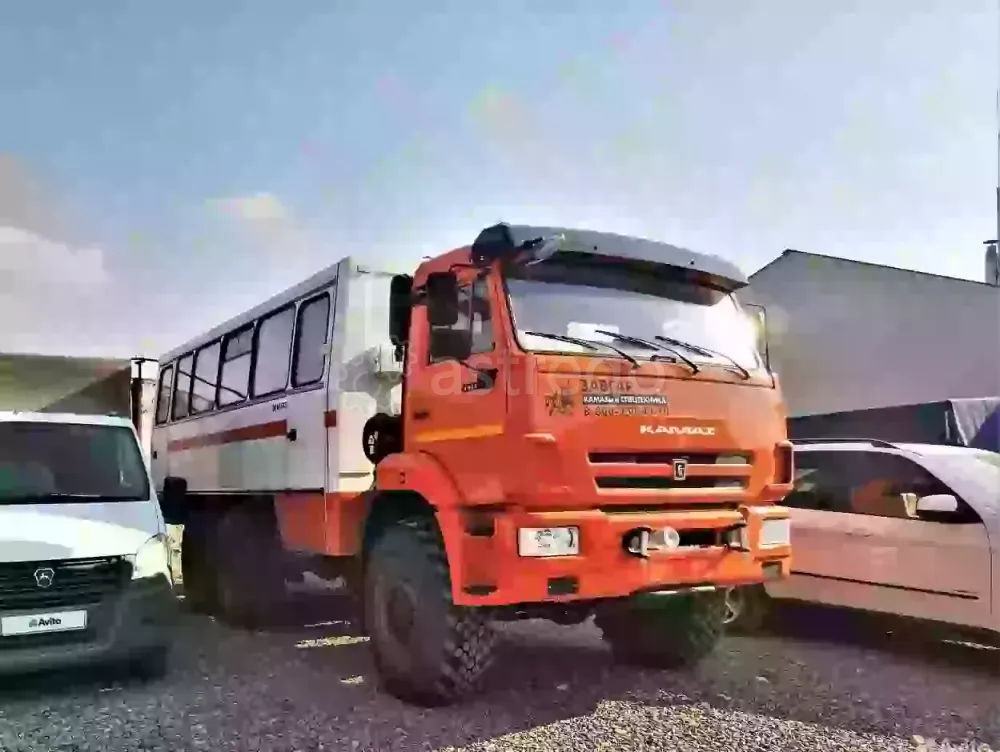 Вахтовый автобус НефАз 4208, 2024 8467464710937 Набережные Челны - изображение 1