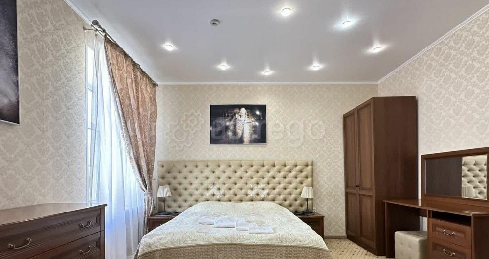 5-комн. квартира, 186.2 м2, 3/5 эт. Санкт-Петербург - изображение 1