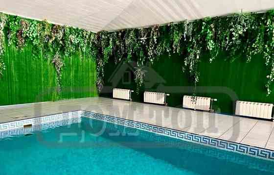 Коттедж, 1300 м2 Лобня