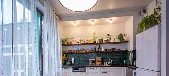 4-комн. квартира, 107.4 м2, 15/18 эт. Москва