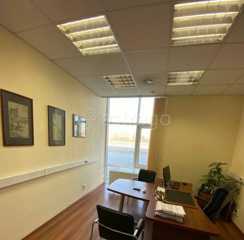 Офис, 262 м2 Санкт-Петербург - изображение 1