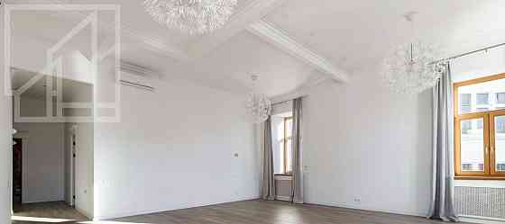 6-комн. квартира, 301 м2, 3/5 эт. Москва