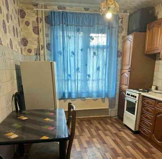 2-комн. квартира, 54 м2, 1/9 эт. Красноярск