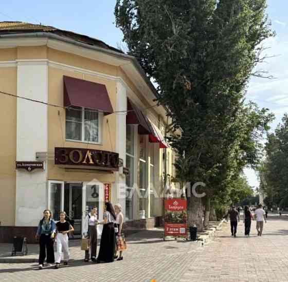 5-комн. квартира, 176.5 м2, 1/2 эт. Астрахань