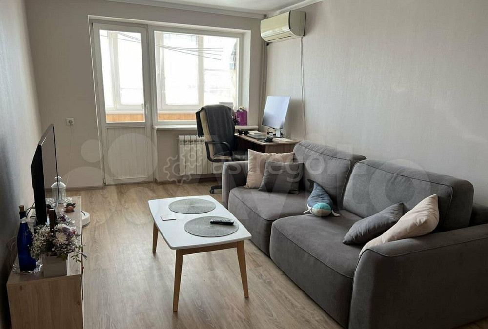 2-комн. квартира, 45 м2, 5/5 эт. Белгород - изображение 2