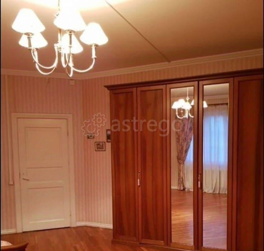 Дом, 236 м2, 8 соток, 3 эт. Санкт-Петербург - изображение 6