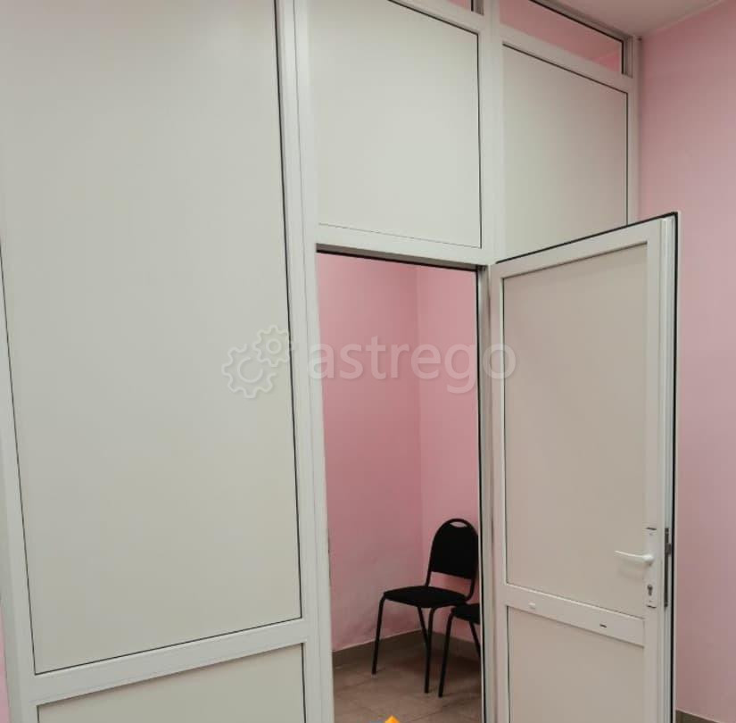Офис, 26 м2 Барнаул - изображение 3