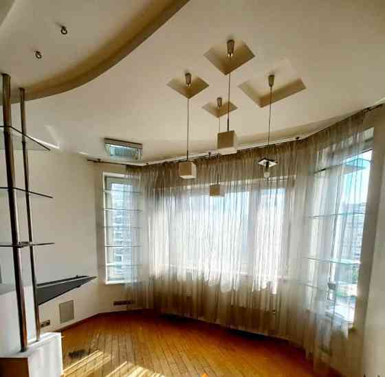 5-комн. квартира, 215 м2, 9/9 эт. Москва