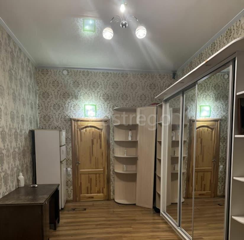 Комната, 21 м2, 2/6 эт. Санкт-Петербург - изображение 1