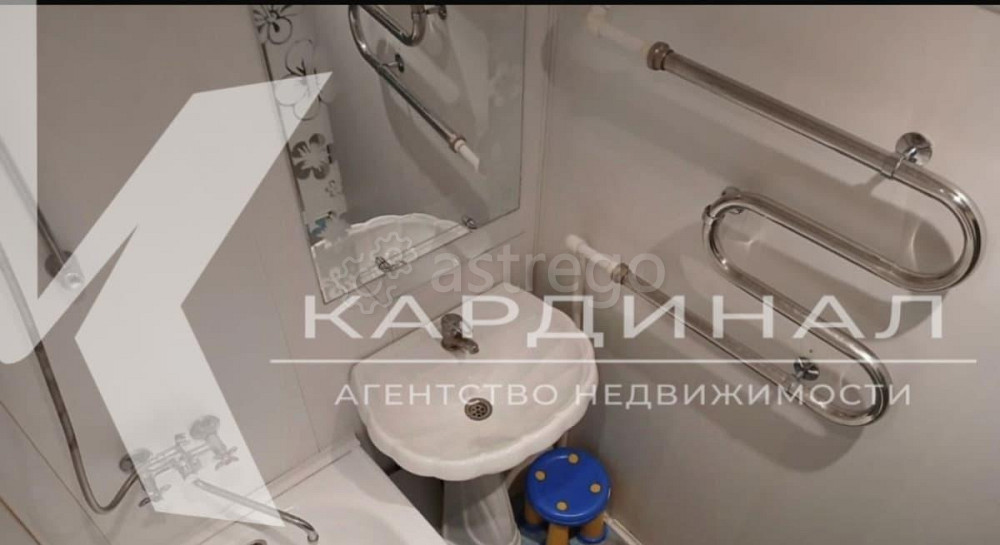 3-комн. квартира, 61 м2, 5/5 эт. Старый Оскол - изображение 2
