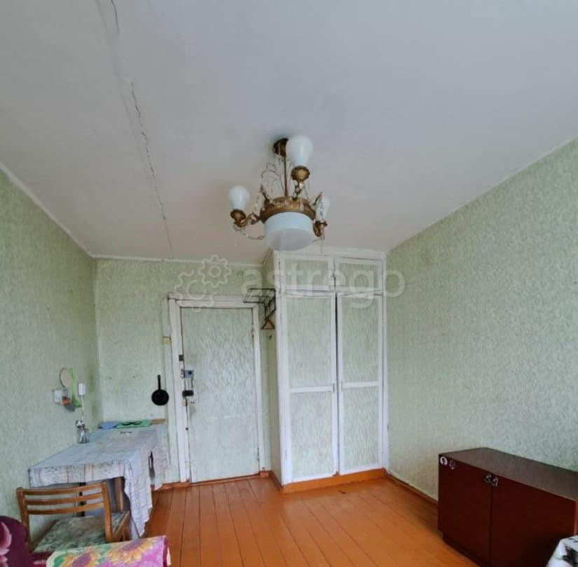 Комната, 12.8 м2, 4/5 эт. Назарово - изображение 1