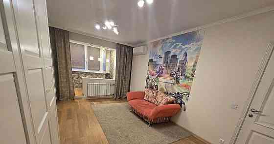 3-комн. квартира, 76 м2, 4/17 эт. Москва