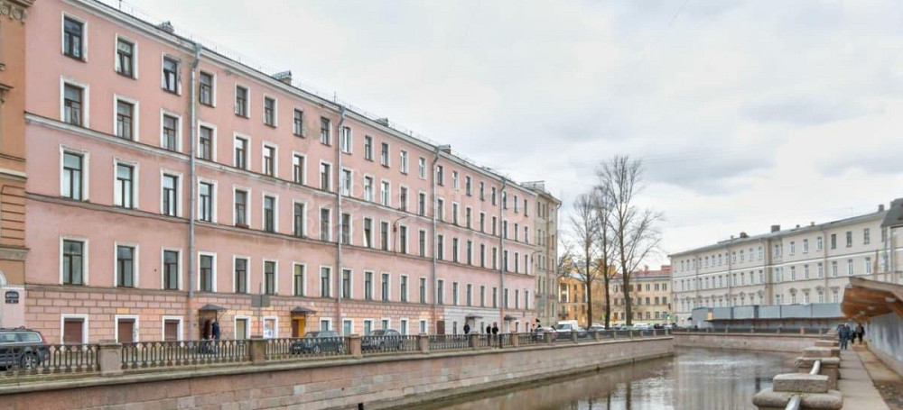 4-комн. квартира, 111 м2, 2/4 эт. Санкт-Петербург - изображение 1