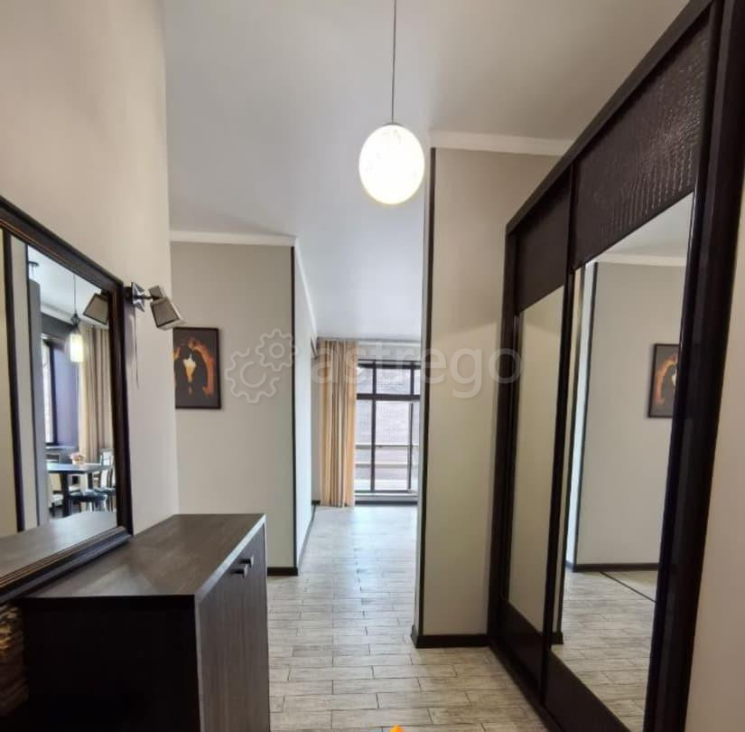 Коттедж, 300 м2, 15 соток, 2 эт. Минусинск - изображение 1