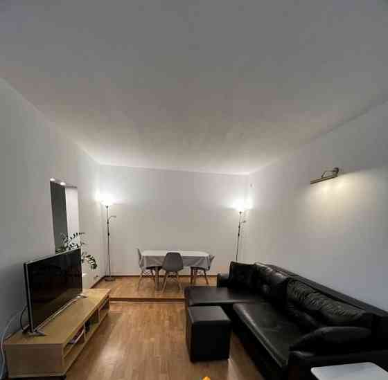 3-комн. квартира, 105 м2, 3/17 эт. Москва