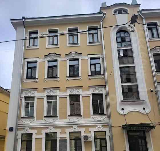 Комната, 49.2 м2, 2/4 эт. Москва