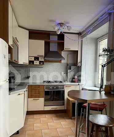 2-комн. квартира, 42 м2, 2/9 эт. Москва