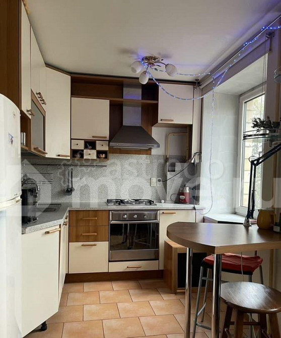 2-комн. квартира, 42 м2, 2/9 эт. Москва - изображение 1
