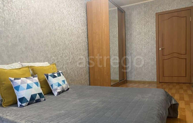 Посуточно, 2-комн. квартира, 45 м2, 1/5 эт. Барнаул - изображение 2