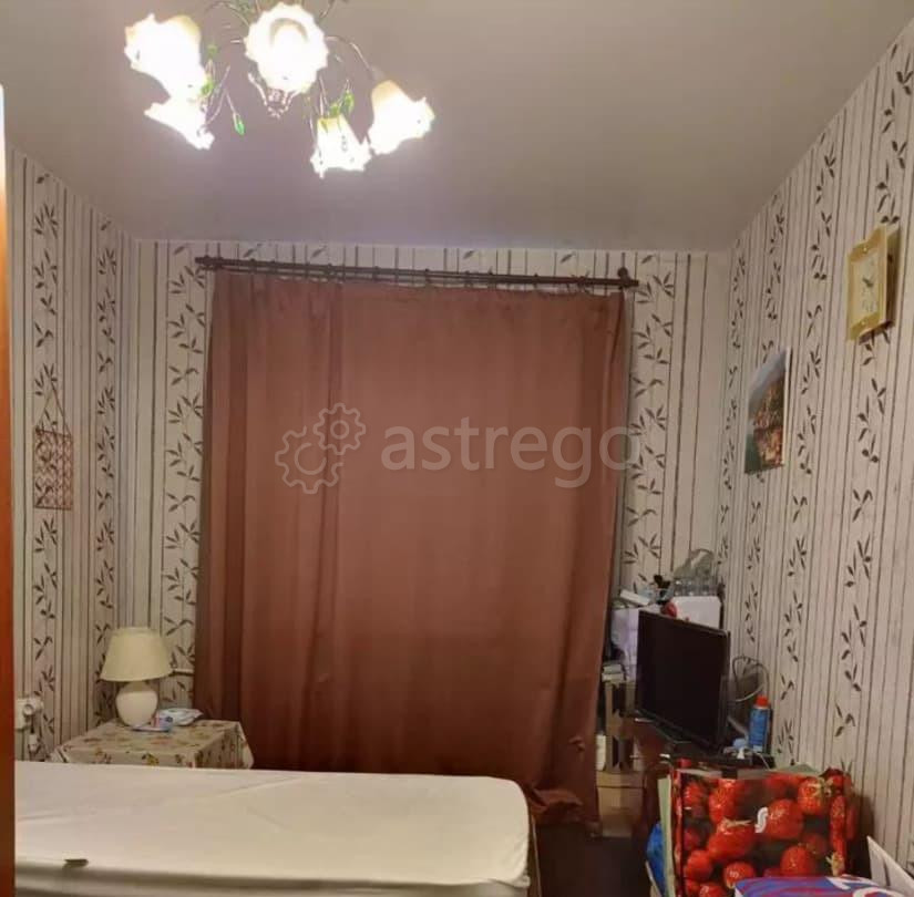 Комната, 31 м2, 5/5 эт. Санкт-Петербург - изображение 4