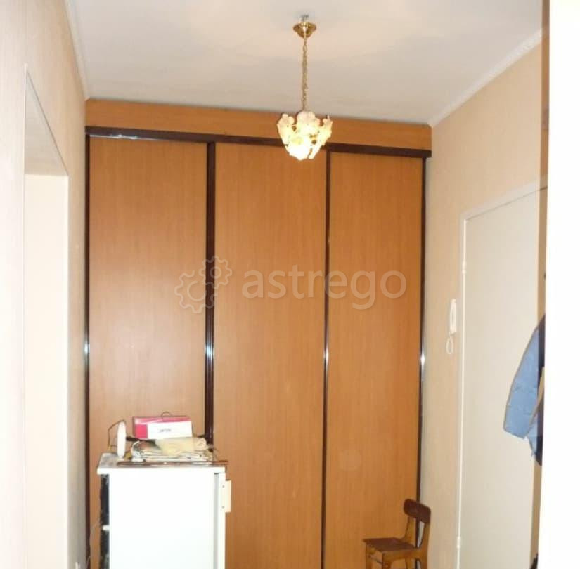 2-комн. квартира, 63 м2, 2/10 эт. Красноярск - изображение 2