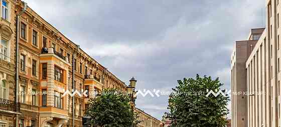 4-комн. квартира, 160.6 м2, 3/5 эт. Санкт-Петербург