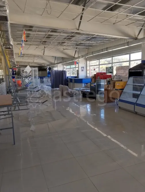 Сдам торговое помещение, 3000 м2, долгосрочно Севастополь - изображение 5