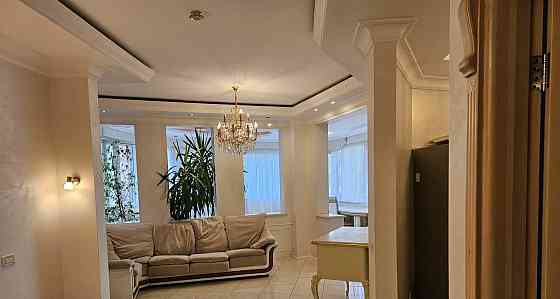4-комн. квартира, 130 м2, 3/14 эт. Москва