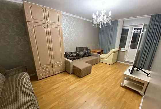 2-комн. квартира, 60 м2, 1/5 эт. Разумное