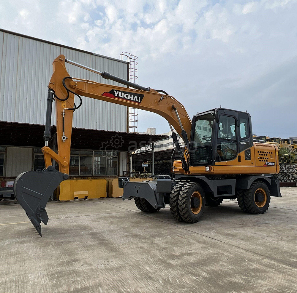 Колесный экскаватор Yuchai YC160W Санкт-Петербург - изображение 1