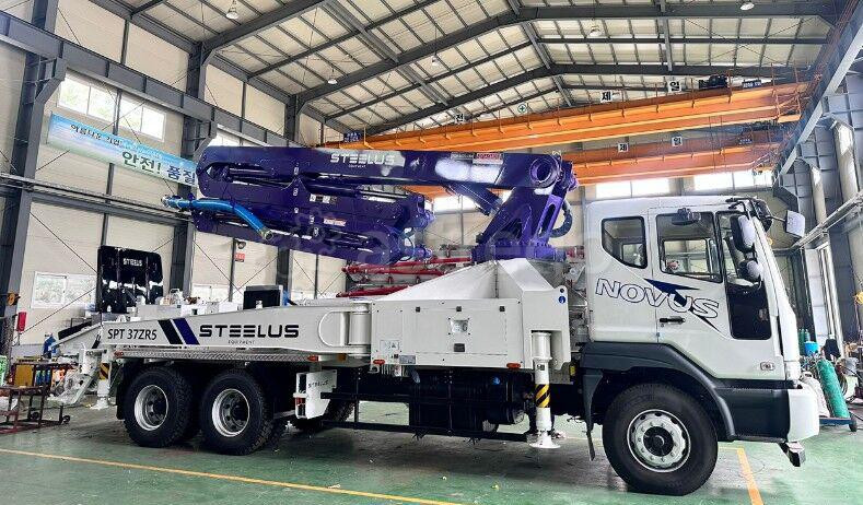Автобетононасос STEELUS SPT37ZR5 Daewoo Novus CL8P7 323 кВт Краснодар - изображение 1