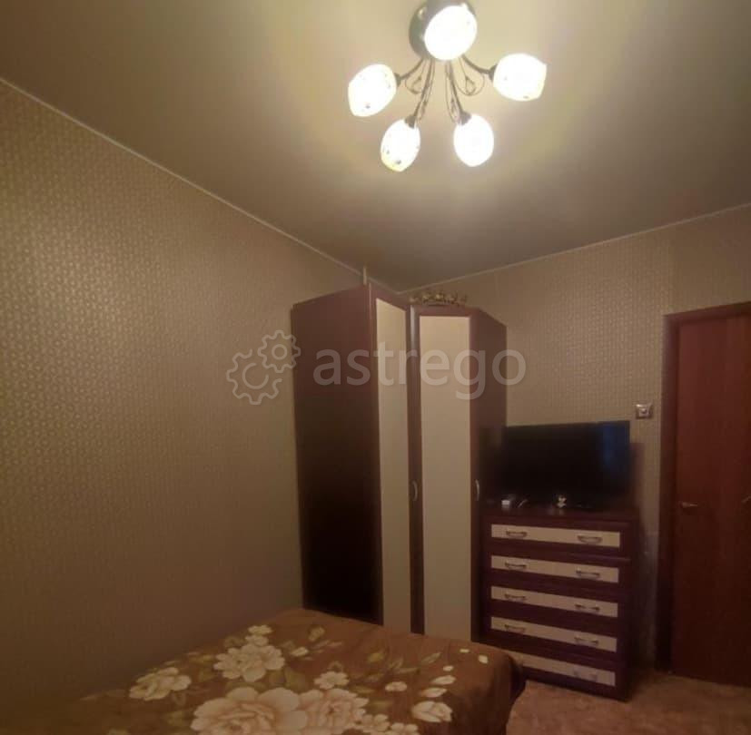 3-комн. квартира, 63 м2, 11/14 эт. Дзержинский - изображение 2