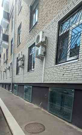 2-комн. квартира, 57 м2, 1/5 эт. Москва