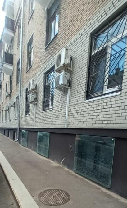 2-комн. квартира, 57 м2, 1/5 эт. Москва - изображение 2