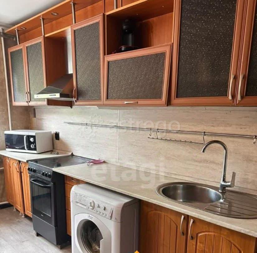 2-комн. квартира, 63.2 м2, 2/5 эт. Белогорск - изображение 2
